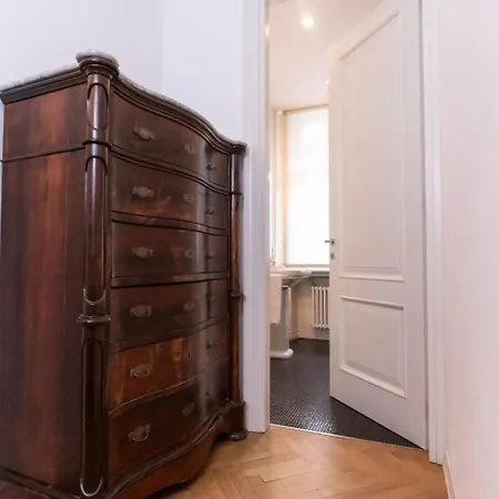 Veronavera Anfiteatro * Verona